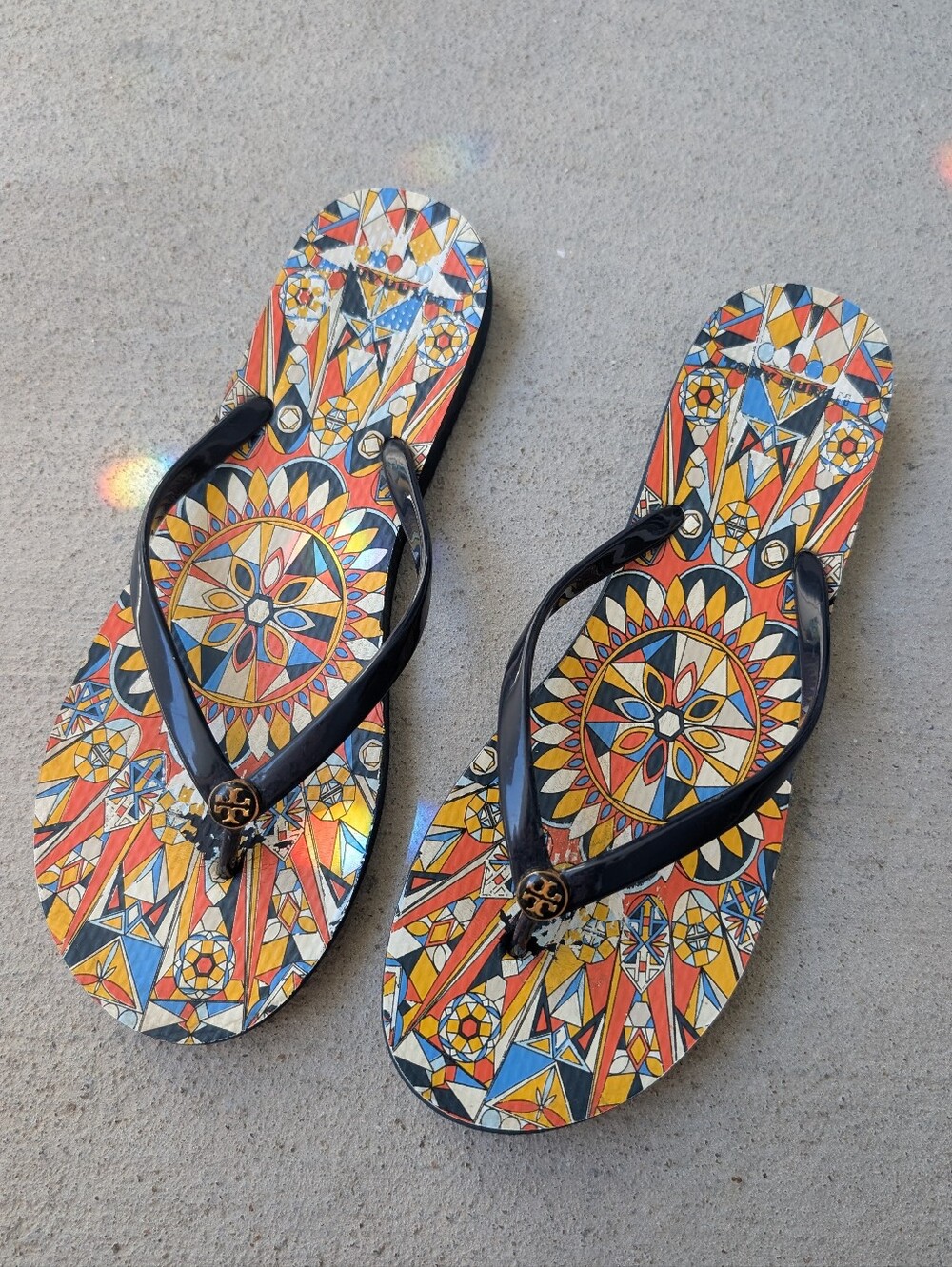 Tory Burch Psychedelic Geo Enamel Logo Sole Flip Flop Sandal 10.5-11